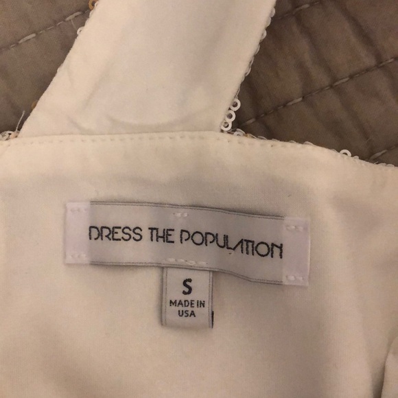 White & Gold sequined dress - Picture 4 of 7